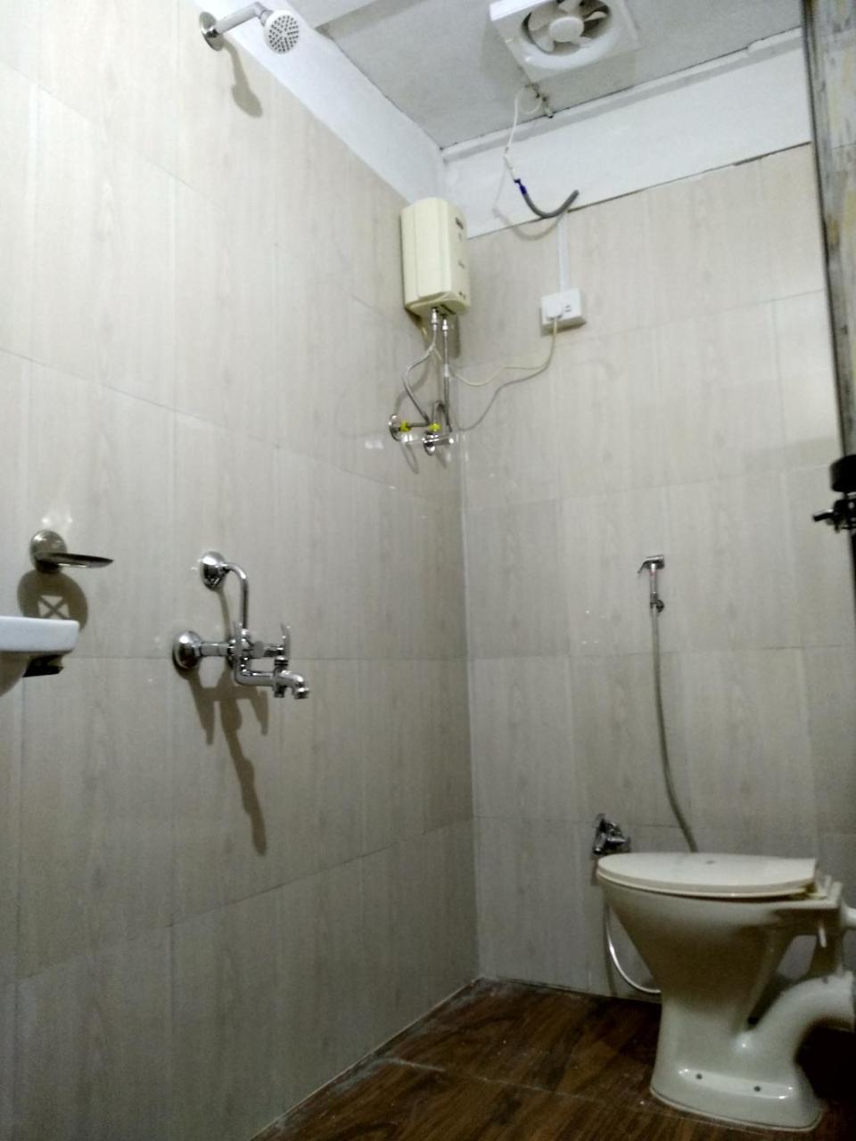 Akshi Villa アリバグ エクステリア 写真